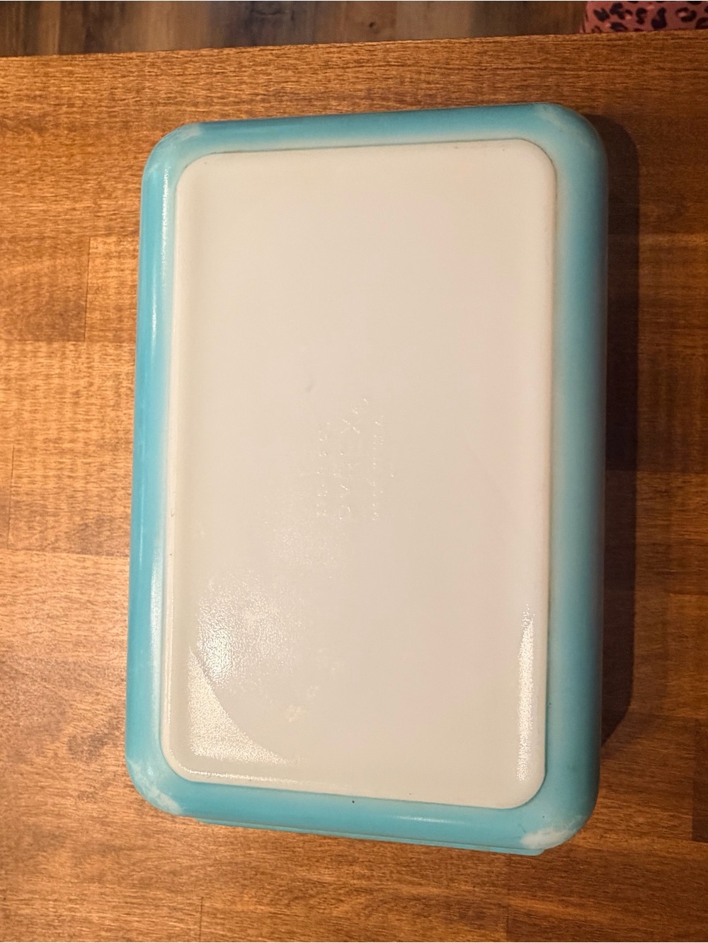 Pyrex Blue Snowflake Rectangular Baking Dish - Picture 3 of 5
